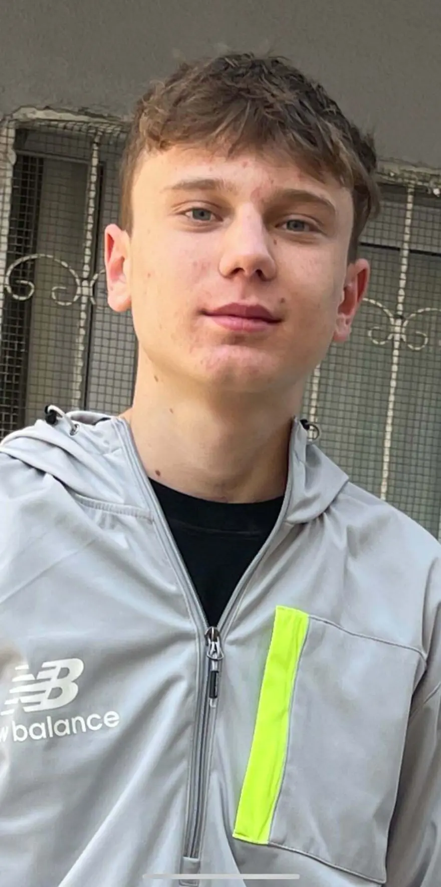 Genç yaşta öldürülen Efe’nin organları ölmeden öncebağışlanmış: “Oğlumun gözlerini alan inşallah beni bulur” Genç yaşta öldürülen Efe’nin organları ölmeden öncebağışlanmış: “Oğlumun gözlerini alan inşallah beni bulur”