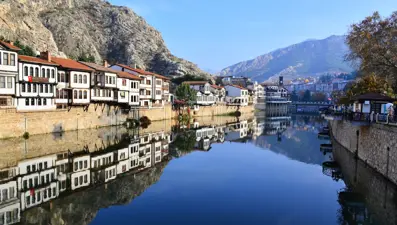 'Şehzadeler şehri' Amasya tarih kokan otantik sokaklarıyla ziyaretçilerini bekliyor