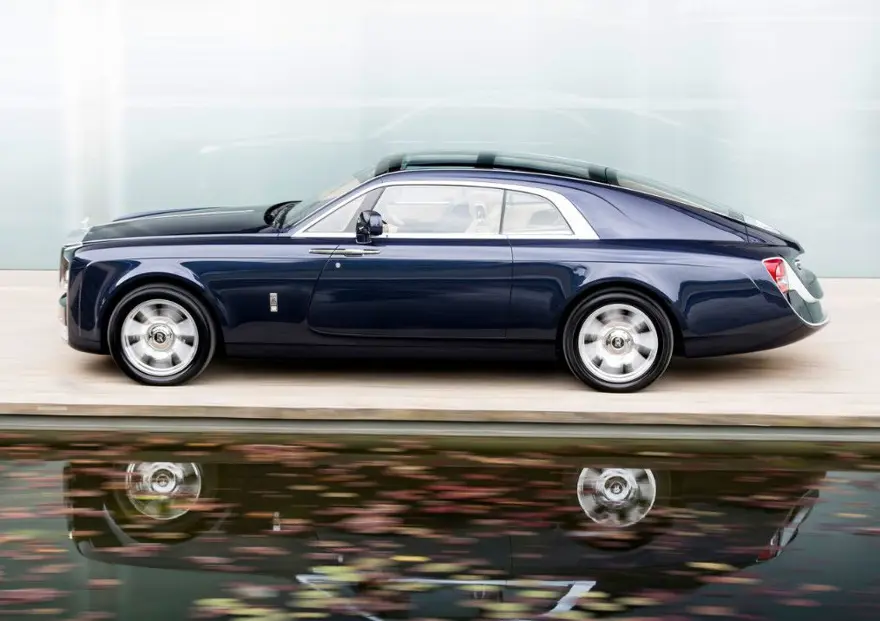 Rolls-Royce Sweptail 53