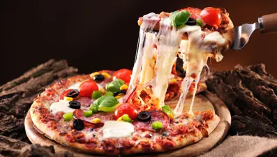 Evde pizza nasıl yapılır?