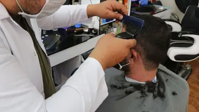 Ara eleman sıkıntısı büyüyor: Berberler çırak bulamıyor