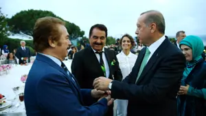 Erdoğan'ın Tarabya Köşkü'nde verdiği iftarda ünlüler geçidi