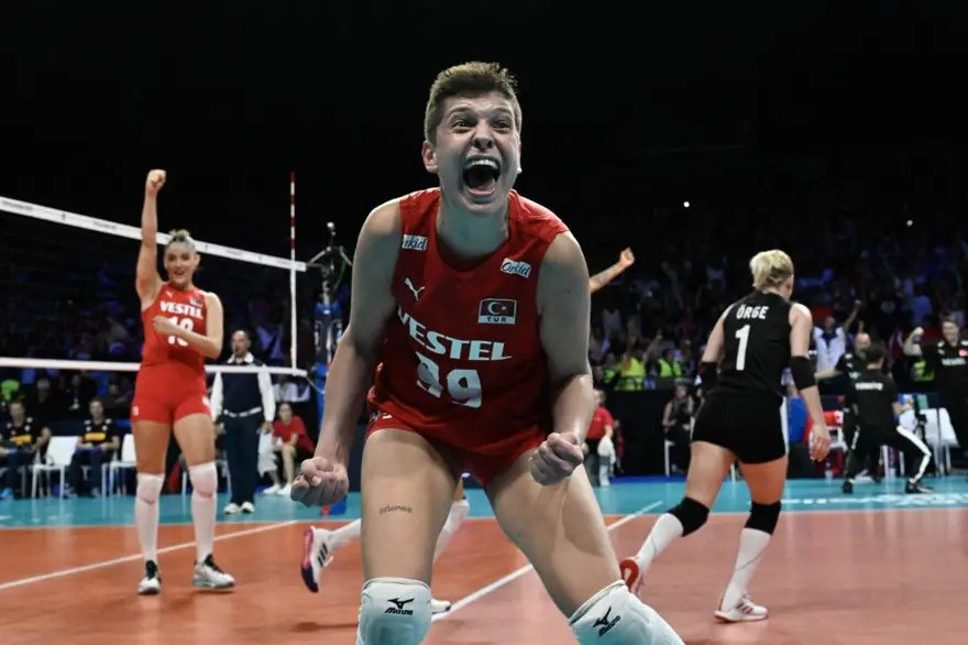 Filenin Sultanları finalde | Türkiye-Sırbistan voleybol final maçı ne zaman, saat kaçta, hangi kanalda 6