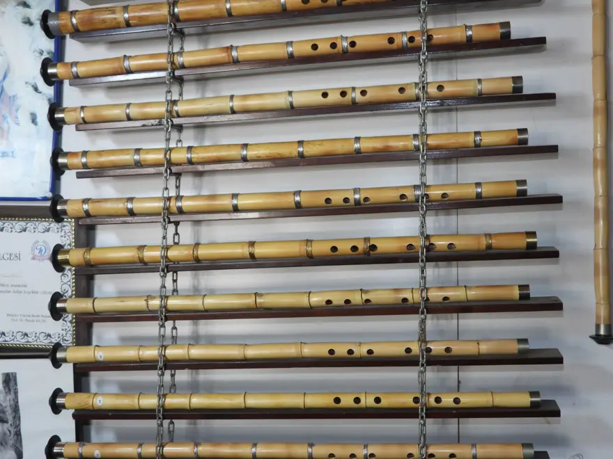 Sazlıklardan toplanarak yapılıyor: 2 bin ile 20 bin lira arasında satılıyor 5