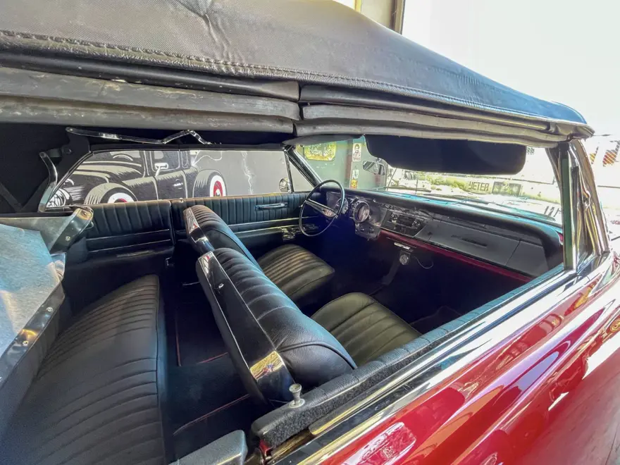 İşini bırakıp klasik otomobil garajı açtı: Bu otomobillerin bir ruhu var 4