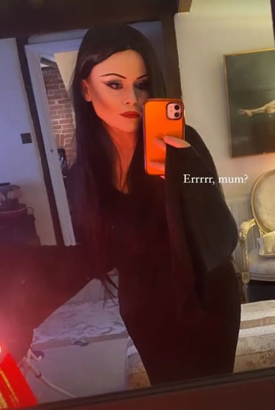 Ünlülerin Cadılar Bayramı kostümleri: Heidi Klum geleneği bozmadı 10