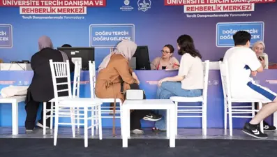 İstanbul'da 24 noktaya "İBB Tercih Danışma ve Rehberlik Merkezi" kuruldu: Üniversite tercih merkezleri nerede?