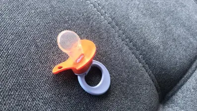 Çin'de "yetişkin emziği" çılgınlığı