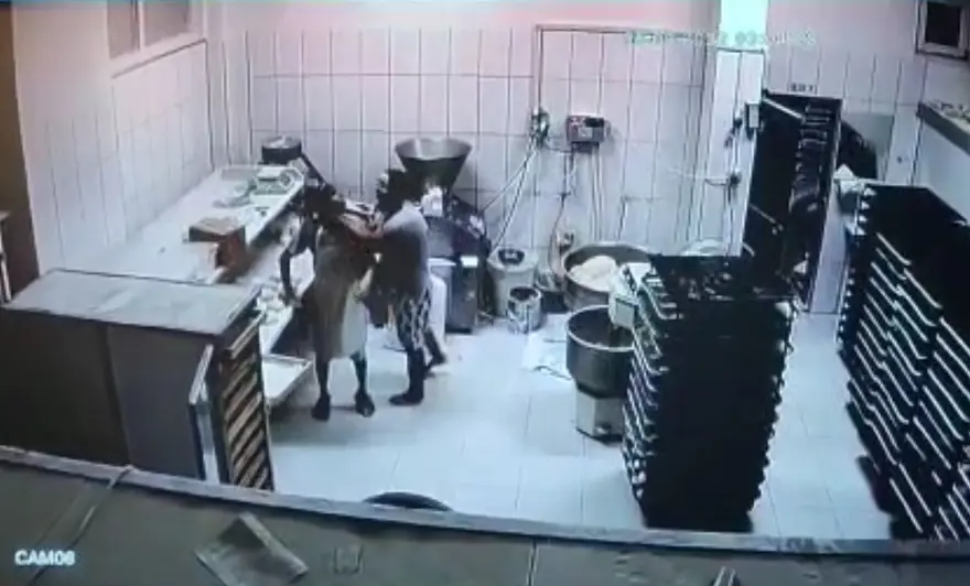 Üvey baba dehşetine 4 yıl hapis cezası 