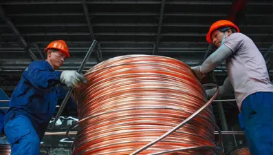 Bakır 2.5 ayın zirvesine yaklaştı