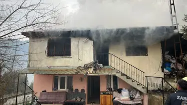 Adana'da evde yangın paniği