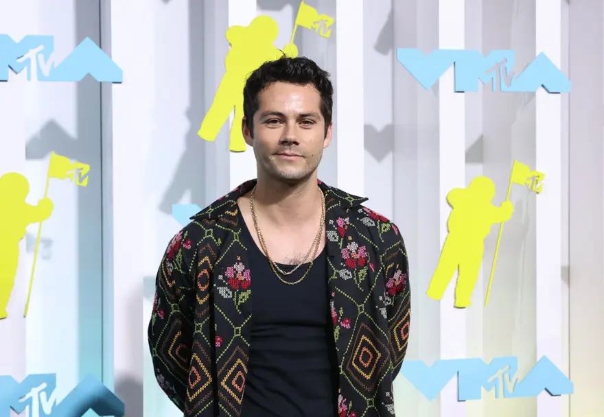 DYLAN O'BRIEN 55 DYLAN O'BRIEN 55