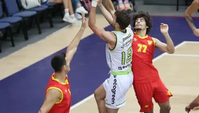 Merkezefendi ilk turnuvayı kazandı