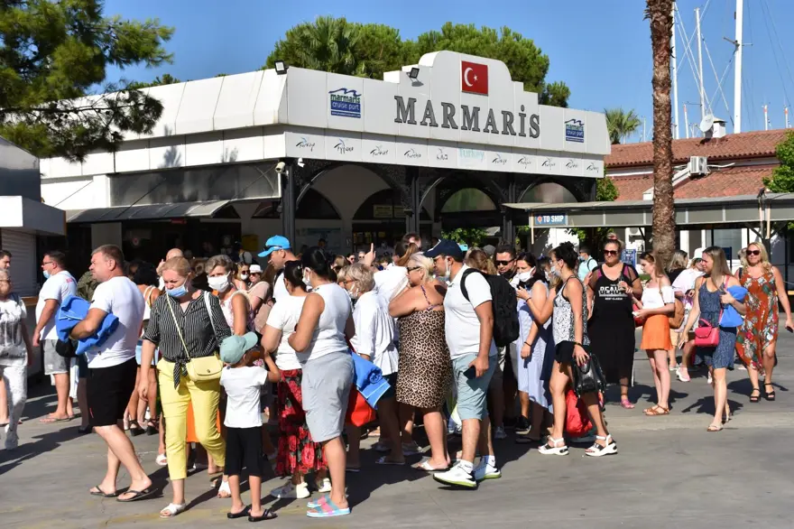 "KRUVAZİYER TURİZMİNİN YENİDEN ESKİ GÜNLERİNE DÖNMESİNİ BEKLİYORUZ" 3