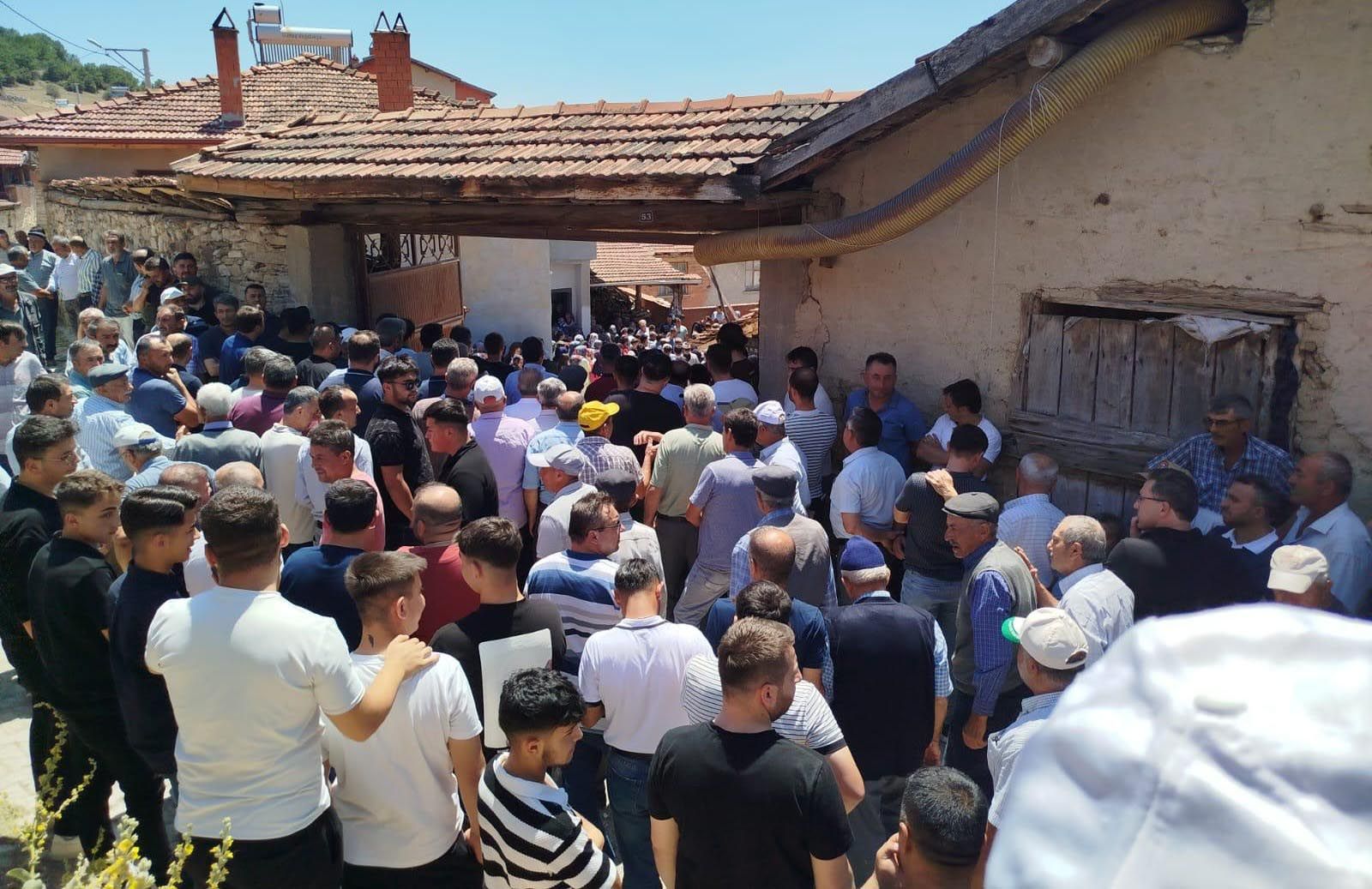 İnşaattan düşen stajyer hayatını kaybetti