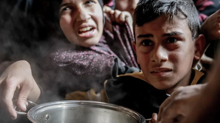 Uluslararası Adalet Divanı, İsrail'in Gazze'ye insani yardımları engelsiz ulaştırmasına hükmetti