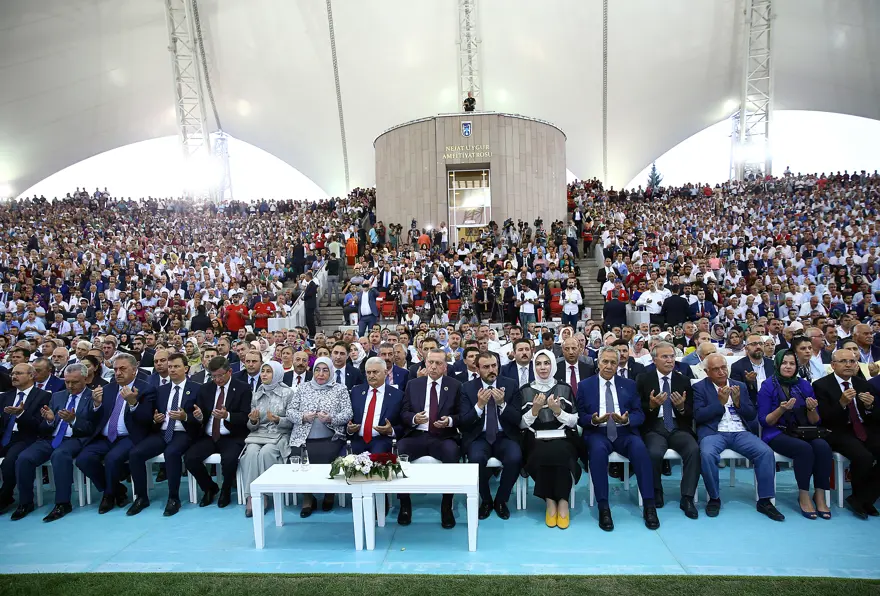 AK Parti kuruluşunun 16. yıl dönümünü kutladı 46