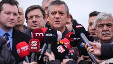 Özel, İmamoğlu'nu ziyaret etti