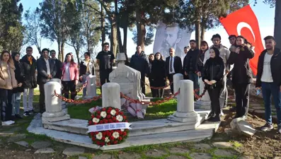 Vatan ve Hürriyet Şairi Namık Kemal mezarı başında anıldı