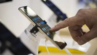 Telefon fiyatlarına indirim sürprizi.. Fiyatlar bin lira düşebilir