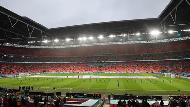 İngiltere'ye baskılar artıyor: EURO 2020 finalinin yeri değişsin