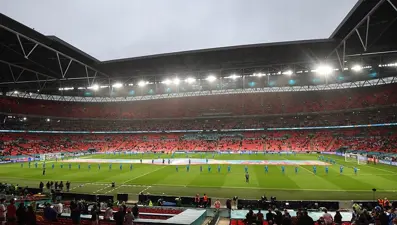 İngiltere'ye baskılar artıyor: EURO 2020 finalinin yeri değişsin