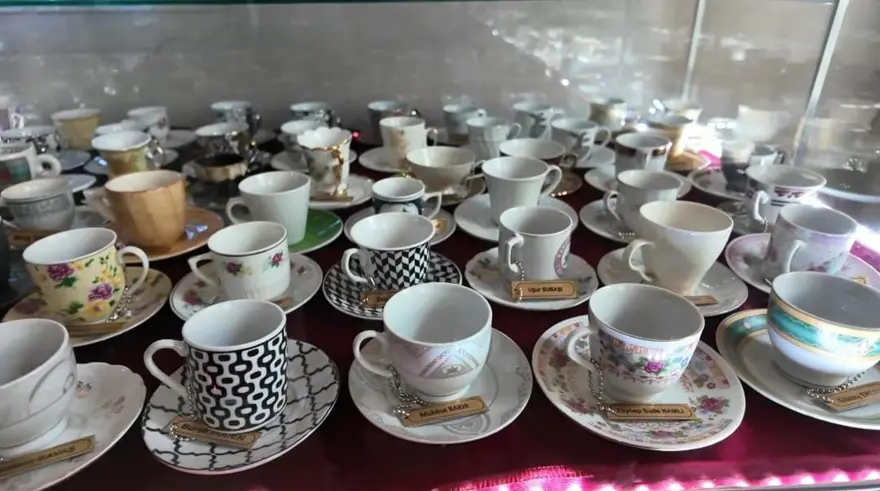 Dünyada sadece Elazığ’da var: 9 bine yakın sergileniyor 2 Dünyada sadece Elazığ’da var: 9 bine yakın sergileniyor 2