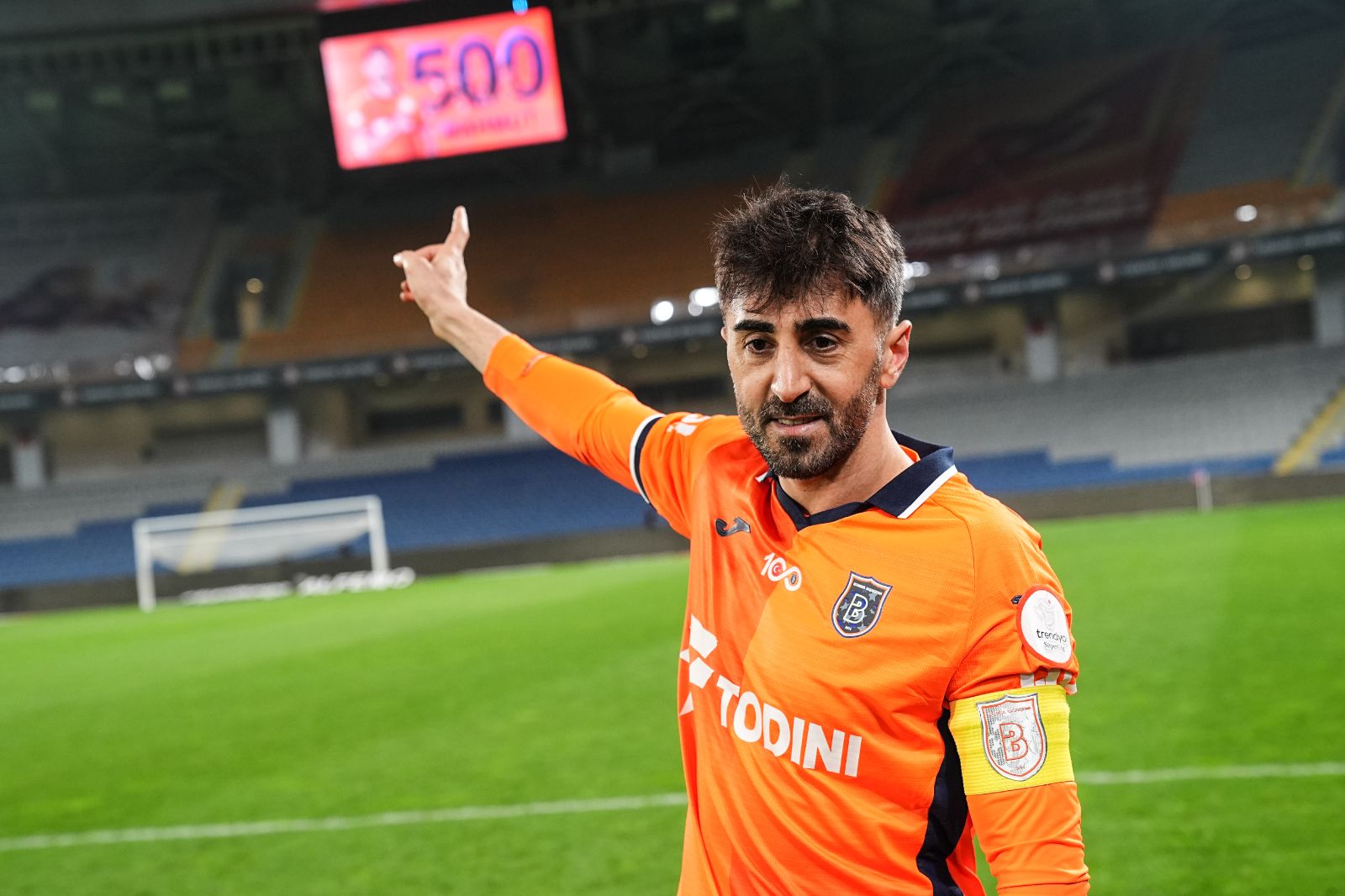 MKE Ankaragücü, Mahmut Tekdemir ile sözleşme imzaladı