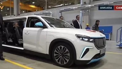 Türkiye'de tek... Erdoğan alana Togg'la geldi, özel üretim Togg ilk kez görüntülendi