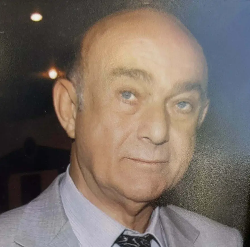 Oyuncu Hakan Yılmaz’ın babası son yolculuğuna uğurlandı 6