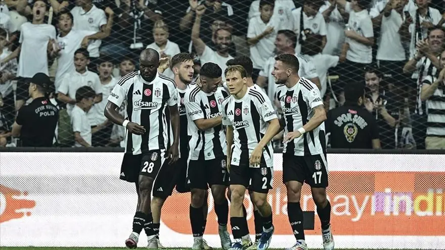 BEŞİKTAŞ 4 HAFTADA 6 PUAN TOPLADI 3