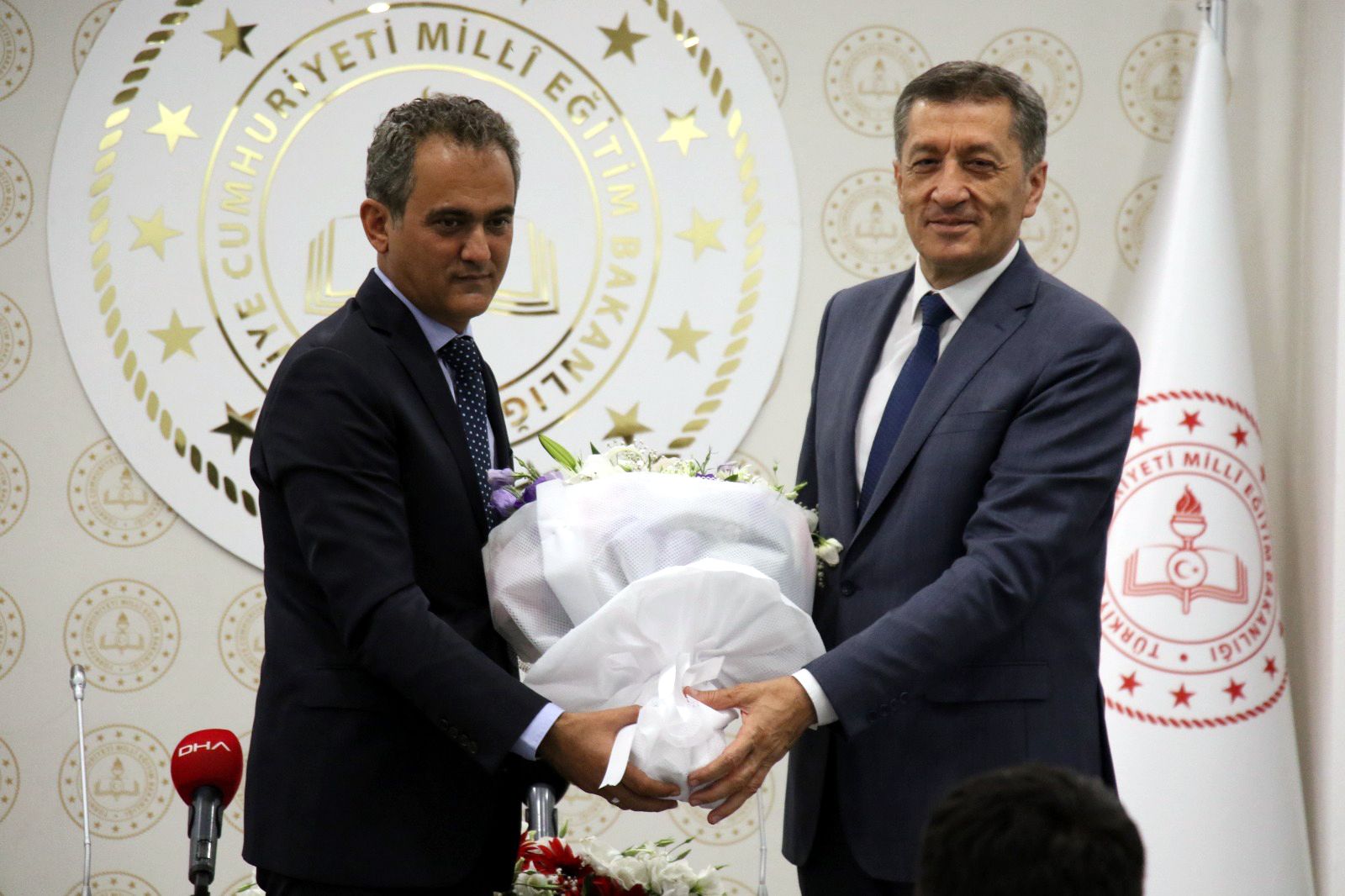 Yeni Milli Eğitim Bakanı Özer'den yüz yüze eğitim açıklaması: Vakaların sıfırlanmasını bekleyemeyiz