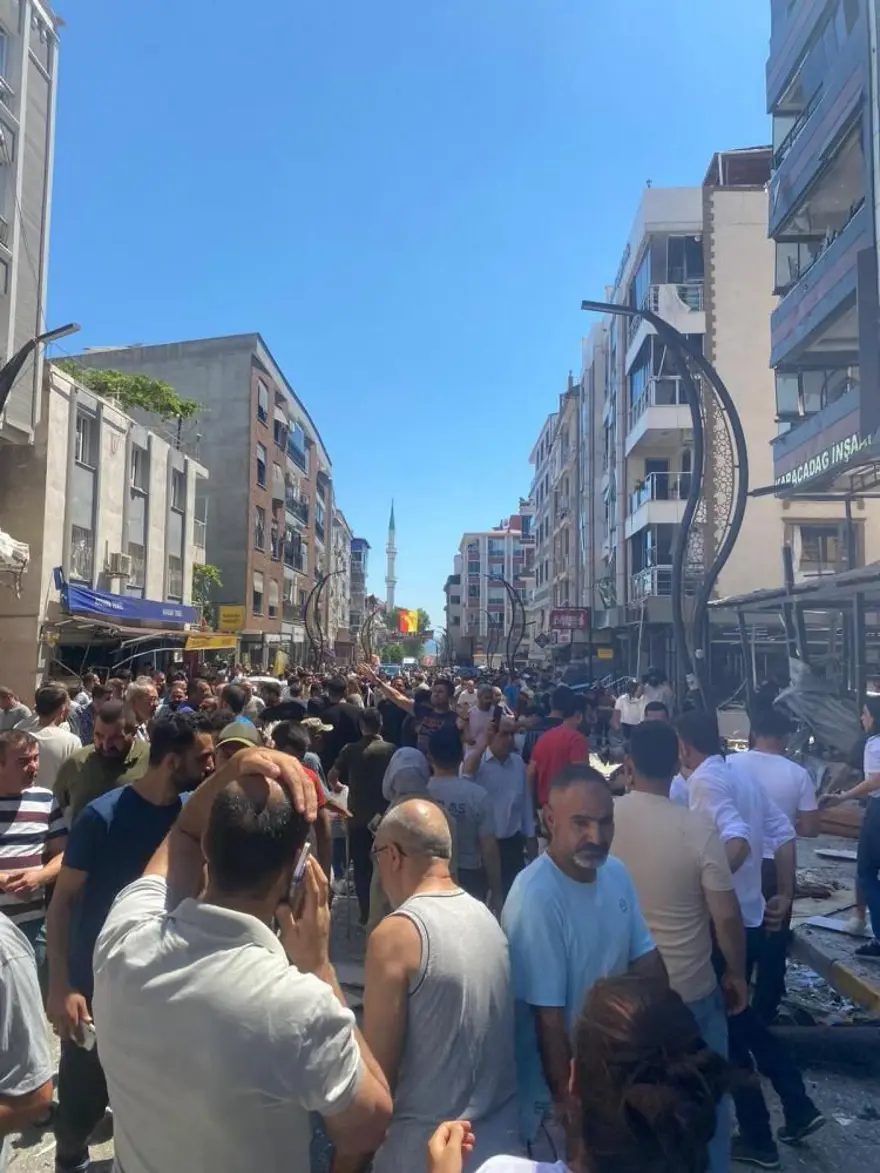 SON DAKİKA HABERİ | İzmir Torbalı’da bir binada patlama: 5ölü, 63 yaralı 10