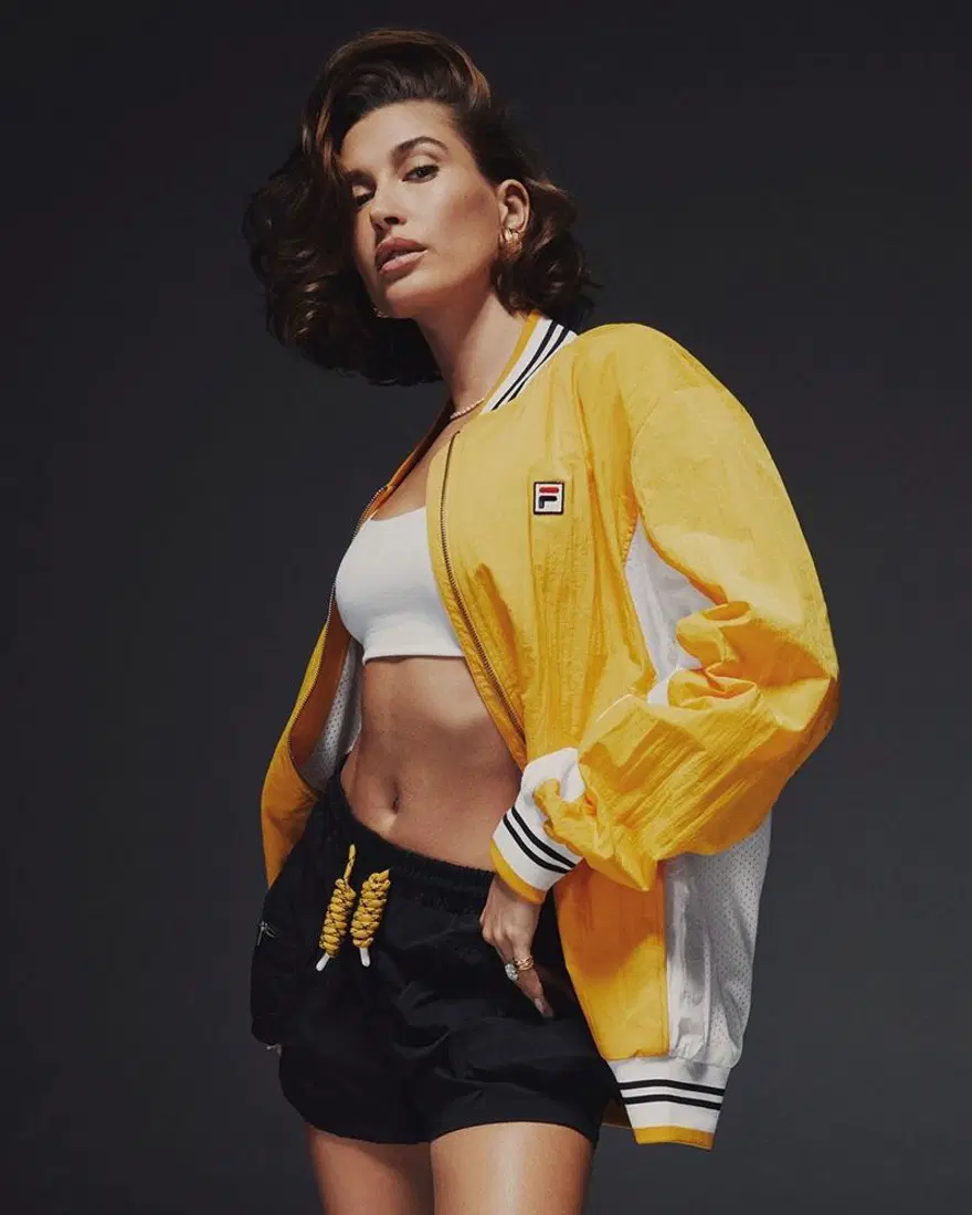 "Tenis stili" yükselişe geçti: Hailey Bieber başrolde 1 "Tenis stili" yükselişe geçti: Hailey Bieber başrolde 1