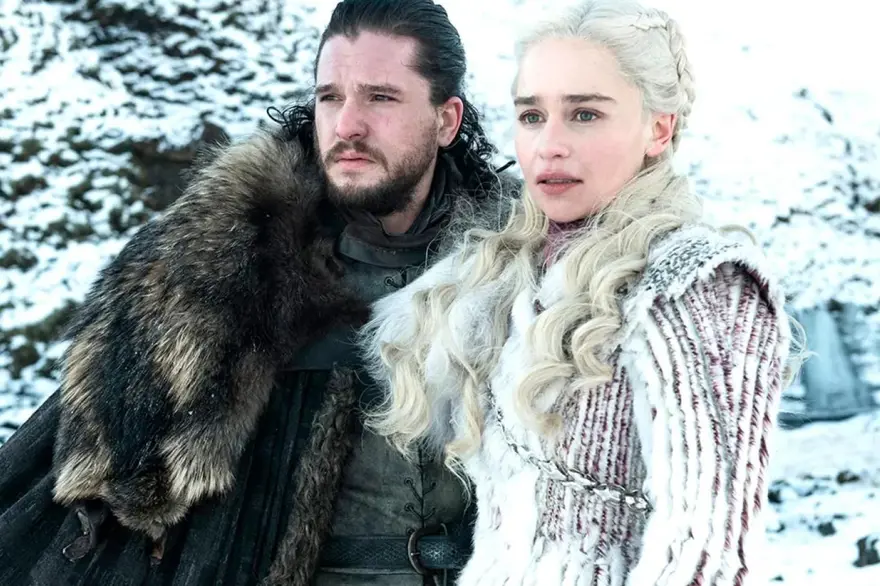 Game of Thrones yıldızı Emilia Clarke: Ölmekten çok kovulmaktan korktum Game of Thrones yıldızı Emilia Clarke: Ölmekten çok kovulmaktan korktum