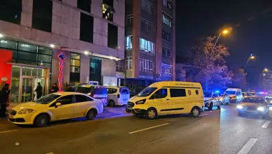 Otelde husumetlilerin kavgası kanlı bitti: 2 ölü