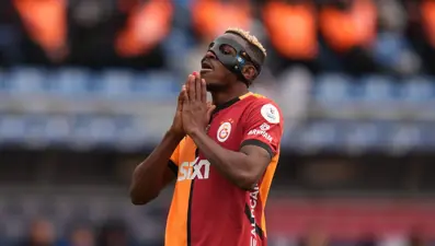 Galatasaray'ın yeni transferine ve Okan Buruk'a ağır eleştiri: "Aklım almıyor, şampiyonluk kaybettirir"