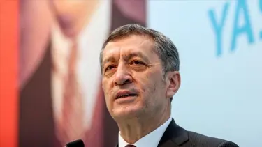 Milli Eğitim Bakanı Ziya Selçuk'tan velilere tablet dağıtımına ilişkin uyarı