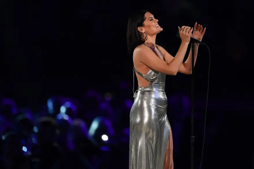 İngiliz şarkıcı Jessie J kansere yakalandı 2 İngiliz şarkıcı Jessie J kansere yakalandı 2