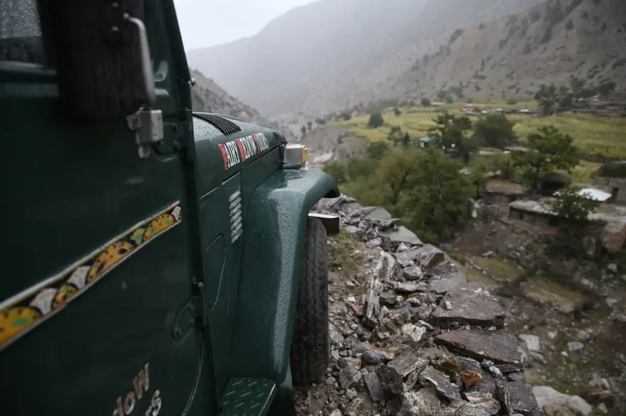Pakistan'ın en tehlikeli yollarından 'Fairy Meadows' macera tutkunlarının gözdesi 3 Pakistan'ın en tehlikeli yollarından 'Fairy Meadows' macera tutkunlarının gözdesi 3
