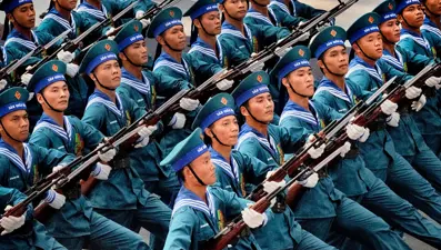 Savaştan elli yıl sonra Vietnam yeni  ABD tehdidiyle karşı karşıya: Gümrük vergileri