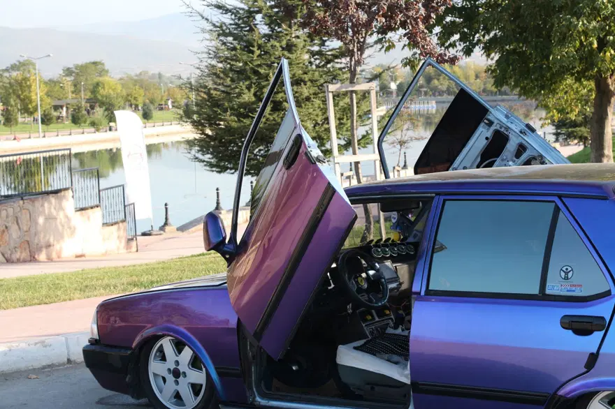 1993 model aracını Lamborghini'ye benzetti 2 1993 model aracını Lamborghini'ye benzetti 2
