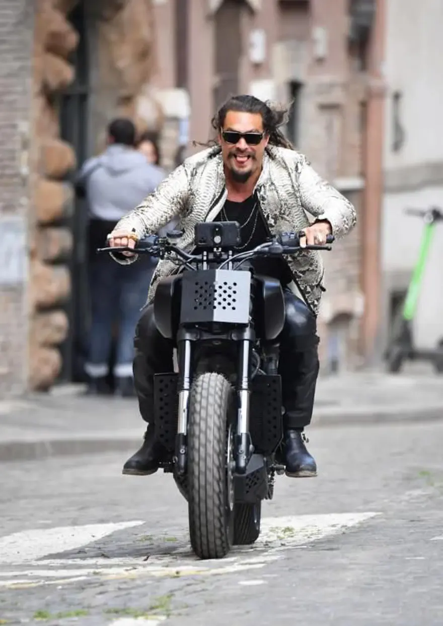 Jason Momoa'lı Hızlı ve Öfkeli 10 setinden fotoğraflar 1