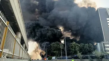 Trafoda çıkan yangın hastaneye sıçradı
