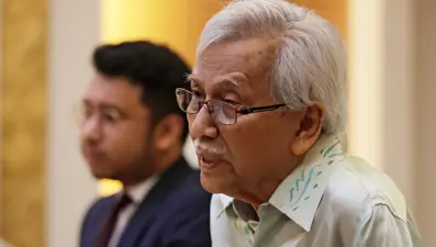 Malezya 1 milyar doların peşine düştü