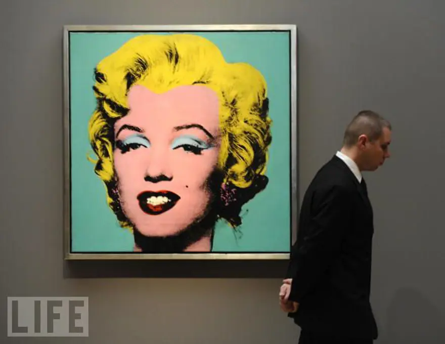 Andy Warhol’un meşhur “Turkuvaz Marilyn”i 2