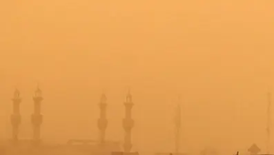 Kerkük'te kum fırtınası: 90 kişi boğulma tehlikesi geçirdi