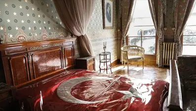 Dolmabahçe Sarayı'nda 71 numaralı oda 10 Kasım ziyaretlerine hazır