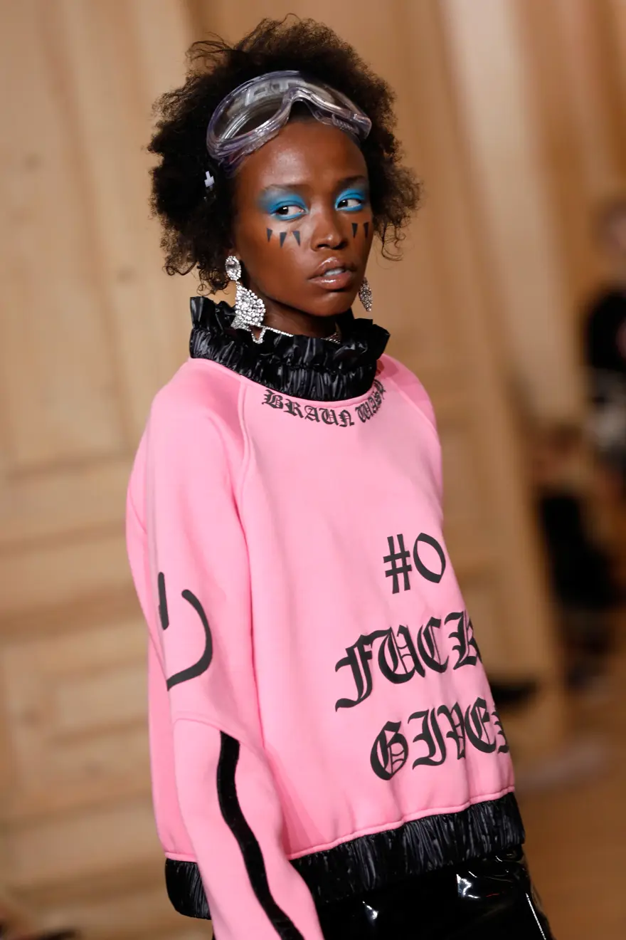 Klozetli selfie damgası (Fashion Week İstanbul) 23