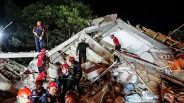 Kabine üyelerinden Balıkesir'deki depreme ilişkin geçmiş olsun mesajları